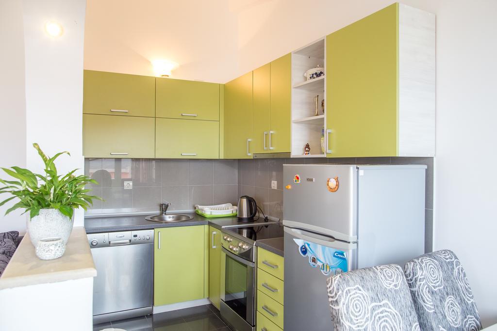 Apartments Vila Masha Petrovac Bagian luar foto