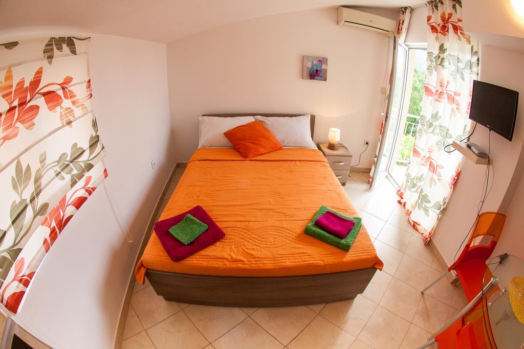 Apartments Vila Masha Petrovac Bagian luar foto